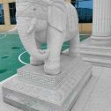 呼伦贝尔 白麻花岗岩动物异形石雕-大象