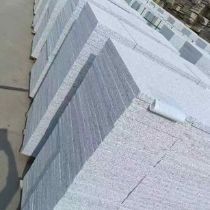 呼伦贝尔 白麻荔枝面花岗岩地铺石