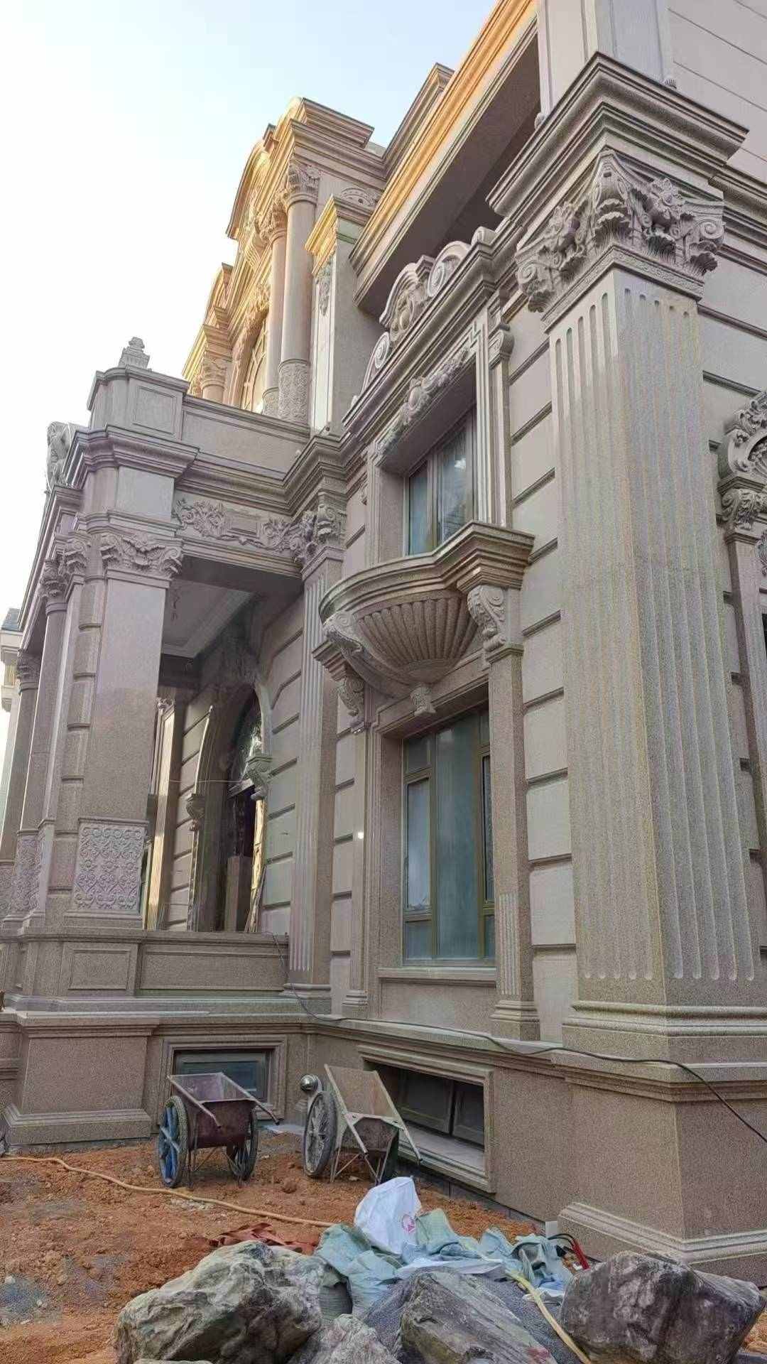 呼伦贝尔 黄金麻花岗岩光面别墅外墙干挂施工完成