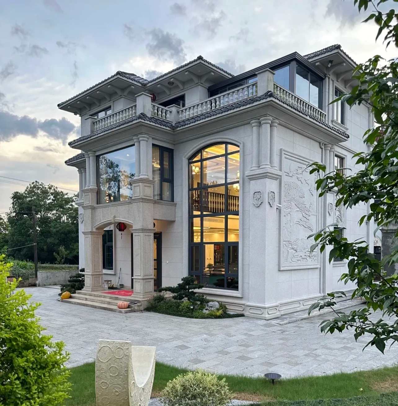 呼伦贝尔 白麻花岗岩私人别墅干挂石材豪华定制