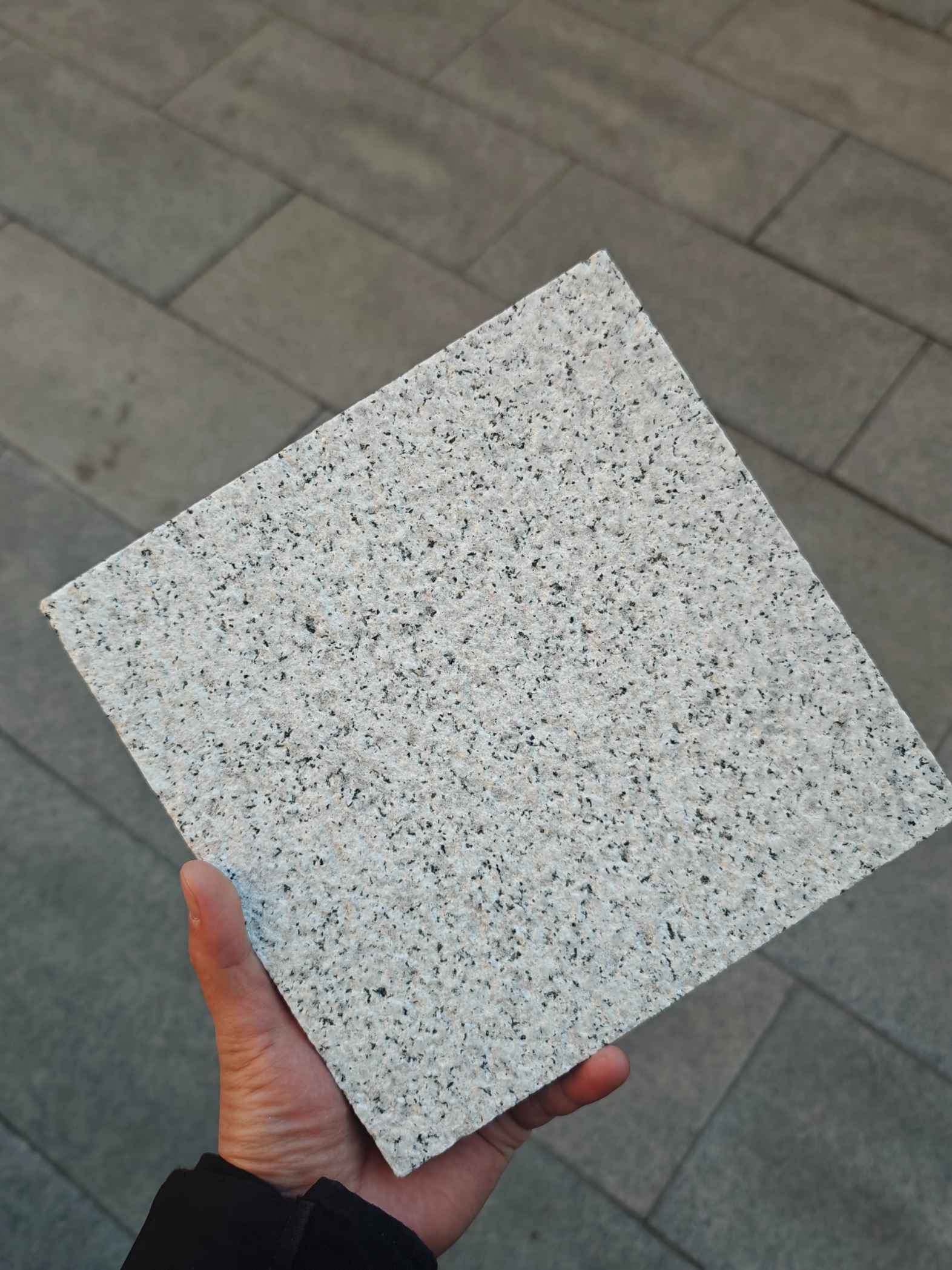 呼伦贝尔 白麻荔枝面花岗岩石材